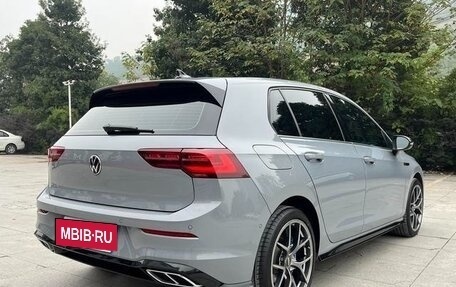 Volkswagen Golf VIII, 2023 год, 2 135 000 рублей, 4 фотография