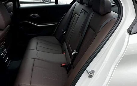 BMW 3 серия, 2023 год, 3 500 000 рублей, 11 фотография