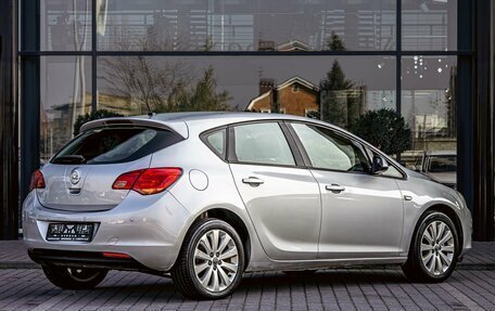 Opel Astra J, 2011 год, 795 000 рублей, 6 фотография