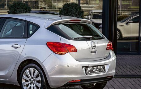 Opel Astra J, 2011 год, 795 000 рублей, 10 фотография