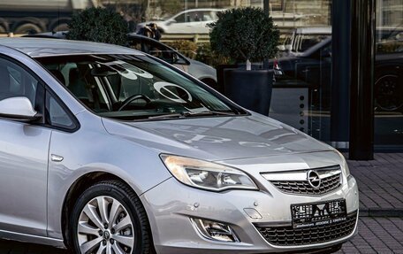 Opel Astra J, 2011 год, 795 000 рублей, 8 фотография