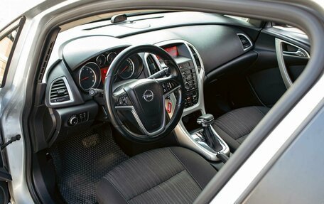 Opel Astra J, 2011 год, 795 000 рублей, 13 фотография