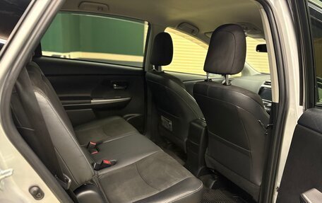 Toyota Prius Alpha I (ZVW40/41), 2018 год, 2 190 000 рублей, 9 фотография