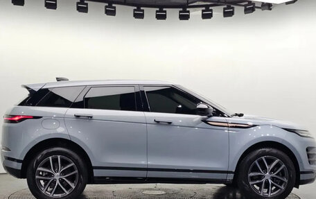 Land Rover Range Rover Evoque II, 2025 год, 5 500 000 рублей, 3 фотография