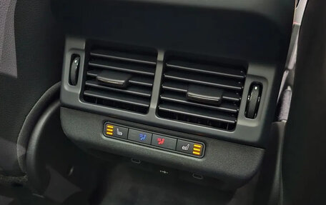 Land Rover Range Rover Evoque II, 2025 год, 5 500 000 рублей, 15 фотография