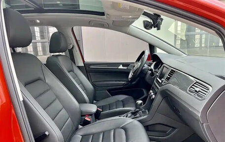 Volkswagen Golf Sportsvan I, 2018 год, 1 600 035 рублей, 9 фотография