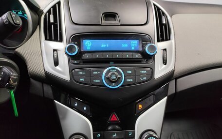 Chevrolet Cruze II, 2014 год, 843 000 рублей, 17 фотография