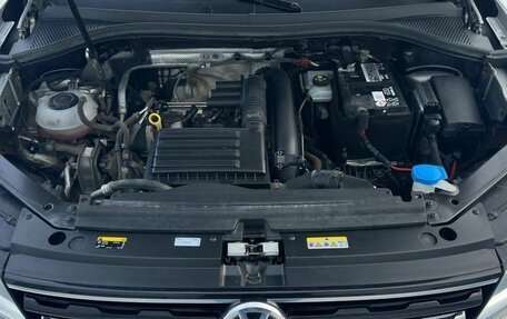 Volkswagen Tiguan II, 2020 год, 2 500 000 рублей, 13 фотография