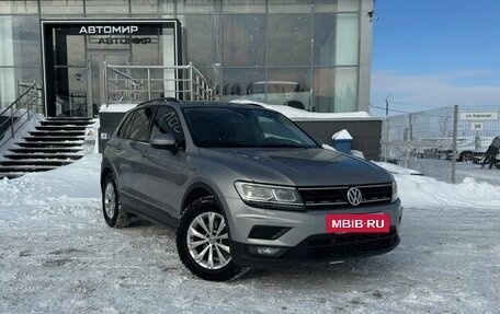 Volkswagen Tiguan II, 2020 год, 2 500 000 рублей, 3 фотография
