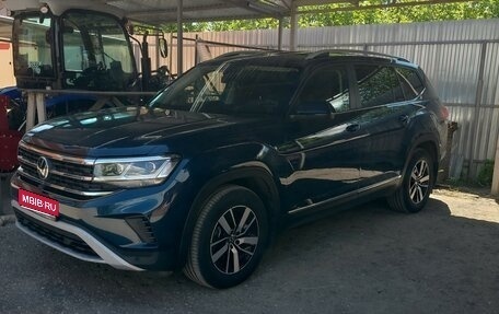 Volkswagen Teramont I, 2021 год, 4 900 000 рублей, 1 фотография