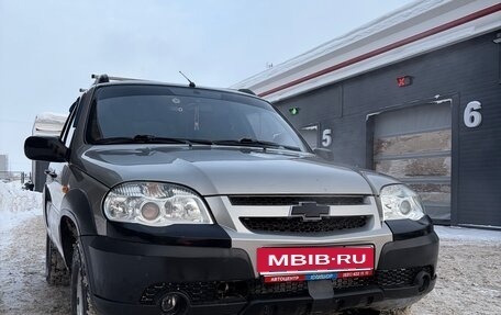 Chevrolet Niva I рестайлинг, 2010 год, 490 000 рублей, 1 фотография