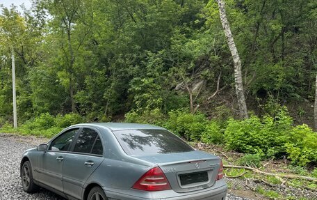 Mercedes-Benz C-Класс, 2004 год, 450 000 рублей, 2 фотография