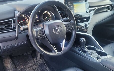 Toyota Camry, 2021 год, 3 200 000 рублей, 7 фотография