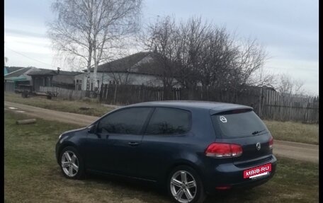 Volkswagen Golf VI, 2010 год, 530 000 рублей, 2 фотография