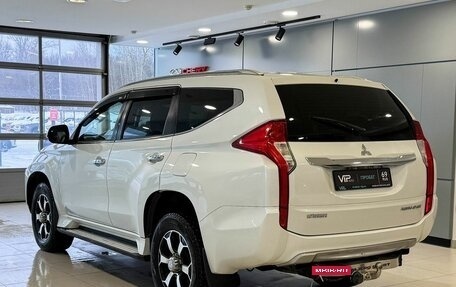 Mitsubishi Pajero Sport III рестайлинг, 2019 год, 2 217 000 рублей, 4 фотография