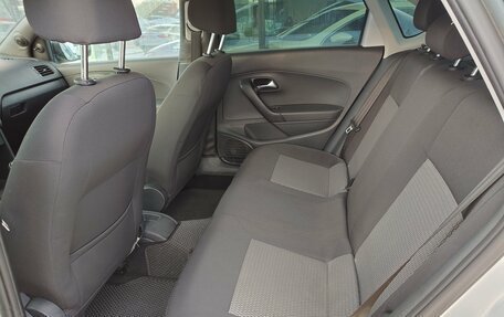 Volkswagen Polo VI (EU Market), 2015 год, 560 000 рублей, 12 фотография