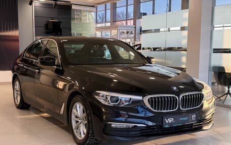 BMW 5 серия, 2018 год, 2 945 000 рублей, 3 фотография