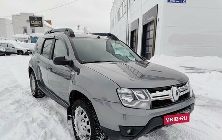 Renault Duster I рестайлинг, 2019 год, 1 537 000 рублей, 3 фотография