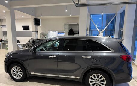 KIA Sorento III Prime рестайлинг, 2018 год, 2 699 000 рублей, 4 фотография