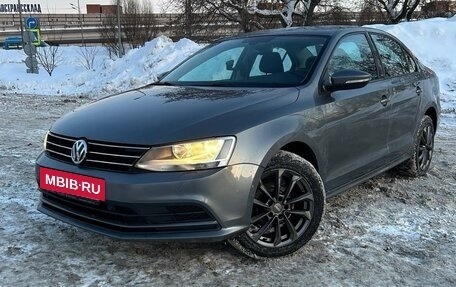 Volkswagen Jetta VI, 2016 год, 1 500 000 рублей, 2 фотография
