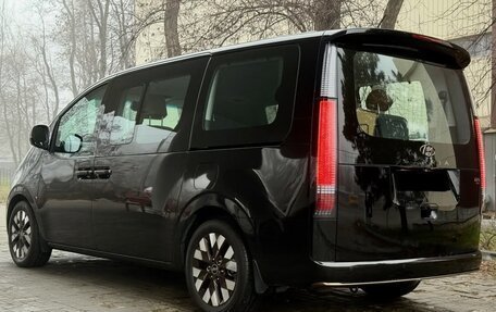 Hyundai Staria, 2023 год, 6 530 000 рублей, 8 фотография