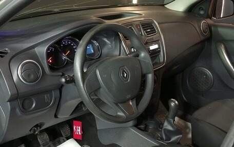 Renault Logan II, 2014 год, 590 000 рублей, 7 фотография