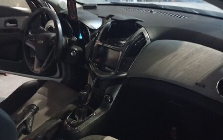 Chevrolet Cruze II, 2013 год, 650 000 рублей, 2 фотография