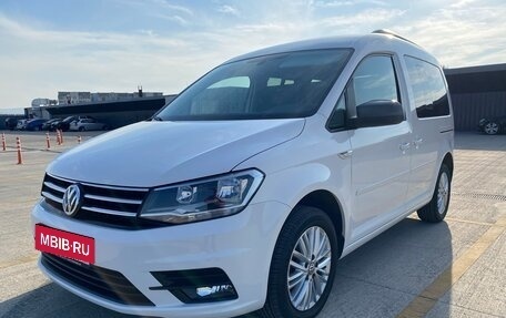 Volkswagen Caddy IV, 2015 год, 850 000 рублей, 3 фотография