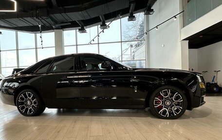 Rolls-Royce Ghost Series II рестайлинг, 2024 год, 43 000 000 рублей, 12 фотография