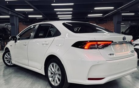 Toyota Corolla, 2024 год, 3 150 000 рублей, 2 фотография