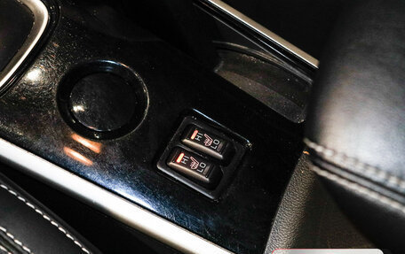 Mitsubishi Outlander III рестайлинг 3, 2022 год, 2 270 000 рублей, 14 фотография