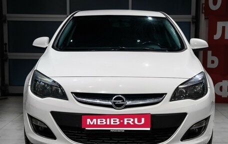 Opel Astra J, 2014 год, 870 000 рублей, 2 фотография