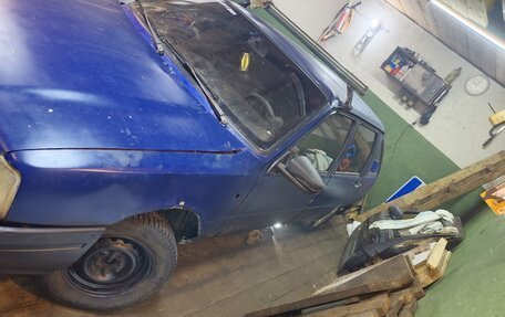 ИЖ 2126 «Ода», 2000 год, 65 000 рублей, 2 фотография