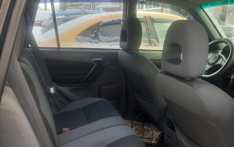 Toyota RAV4, 2003 год, 790 000 рублей, 10 фотография