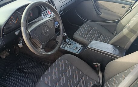 Mercedes-Benz C-Класс, 1998 год, 250 000 рублей, 10 фотография