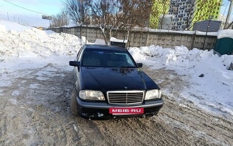 Mercedes-Benz C-Класс, 1998 год, 250 000 рублей, 5 фотография