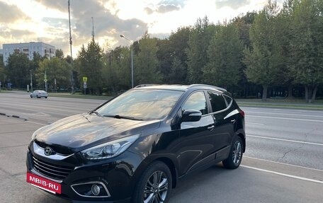 Hyundai ix35 I рестайлинг, 2013 год, 1 600 000 рублей, 2 фотография