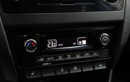 Skoda Rapid I, 2015 год, 1 299 000 рублей, 14 фотография