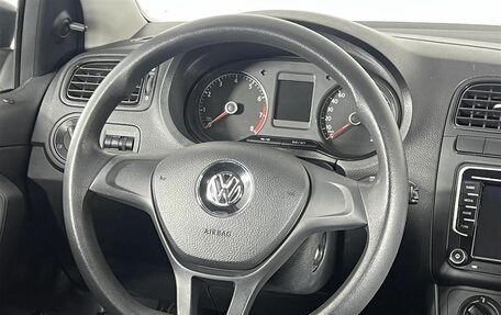 Volkswagen Polo VI (EU Market), 2016 год, 860 000 рублей, 13 фотография