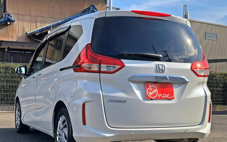 Honda Freed II, 2022 год, 2 655 000 рублей, 4 фотография