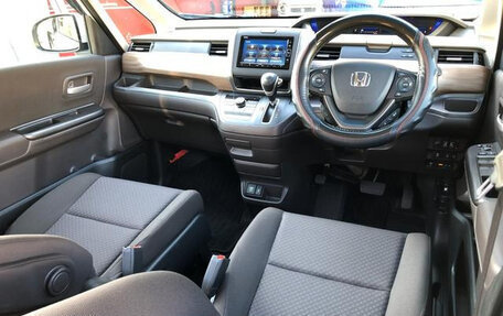 Honda Freed II, 2022 год, 2 655 000 рублей, 12 фотография