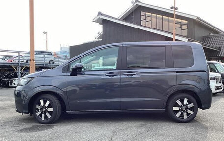 Honda Freed, 2025 год, 2 280 000 рублей, 8 фотография