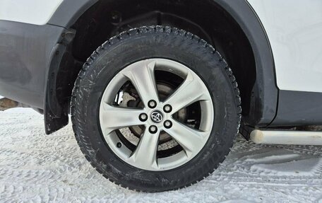 Toyota RAV4, 2015 год, 1 950 000 рублей, 12 фотография