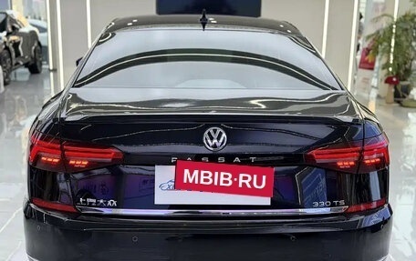 Volkswagen Passat B8 рестайлинг, 2021 год, 1 740 000 рублей, 5 фотография