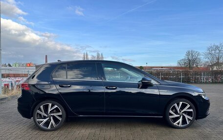 Volkswagen Golf VIII, 2023 год, 2 830 000 рублей, 4 фотография