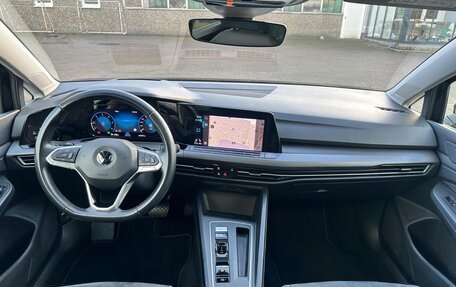 Volkswagen Golf VIII, 2023 год, 2 830 000 рублей, 16 фотография