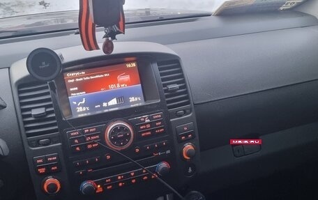 Nissan Pathfinder, 2011 год, 1 650 000 рублей, 12 фотография