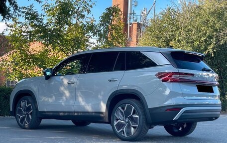 Skoda Kodiaq, 2025 год, 5 330 000 рублей, 5 фотография