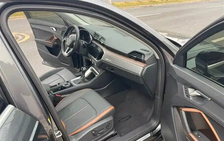 Audi Q3, 2022 год, 2 100 000 рублей, 12 фотография