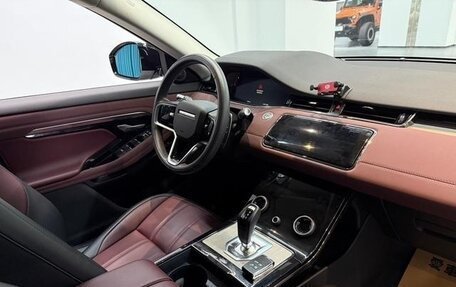 Land Rover Range Rover Evoque II, 2024 год, 5 230 000 рублей, 9 фотография